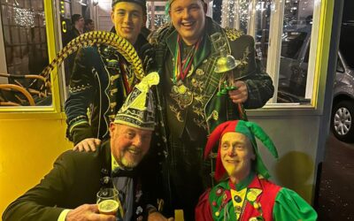 🎭 Carnavalshistorie in de herkansing – met een Bolhoedje en een Nar junior! 🎭